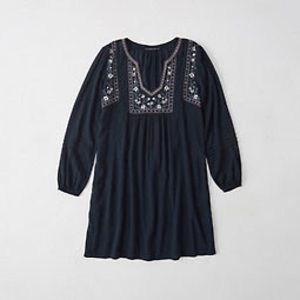 TALL Abercrombie & Fitch Embroidered Peasant Dress